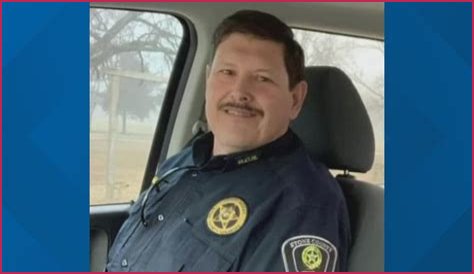 Memphis Officer Justin Smith Wiki, Wife, Age, Parents, Instagram, Salary & More