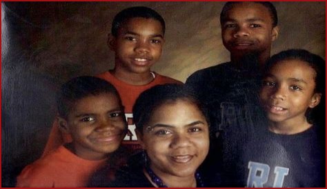 Rachaad White family, wife, children, parents, siblings